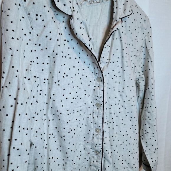 Ann Taylor LOFT Stars Button Up Pajama Top Size Small - Picture 2 of 9